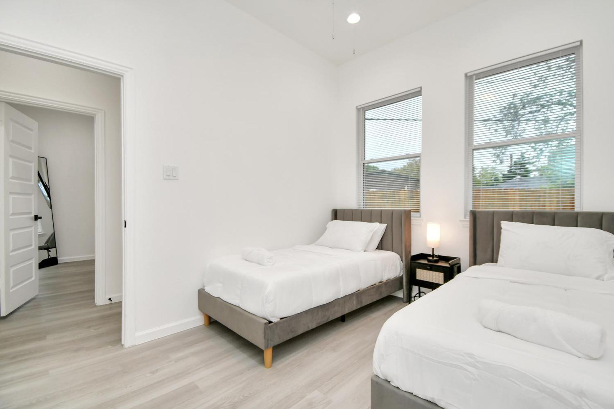 Luxe 3Br/2Ba Near Downtown•Sleeps 9• Netflix•Wi-Fi Villa Houston Buitenkant foto