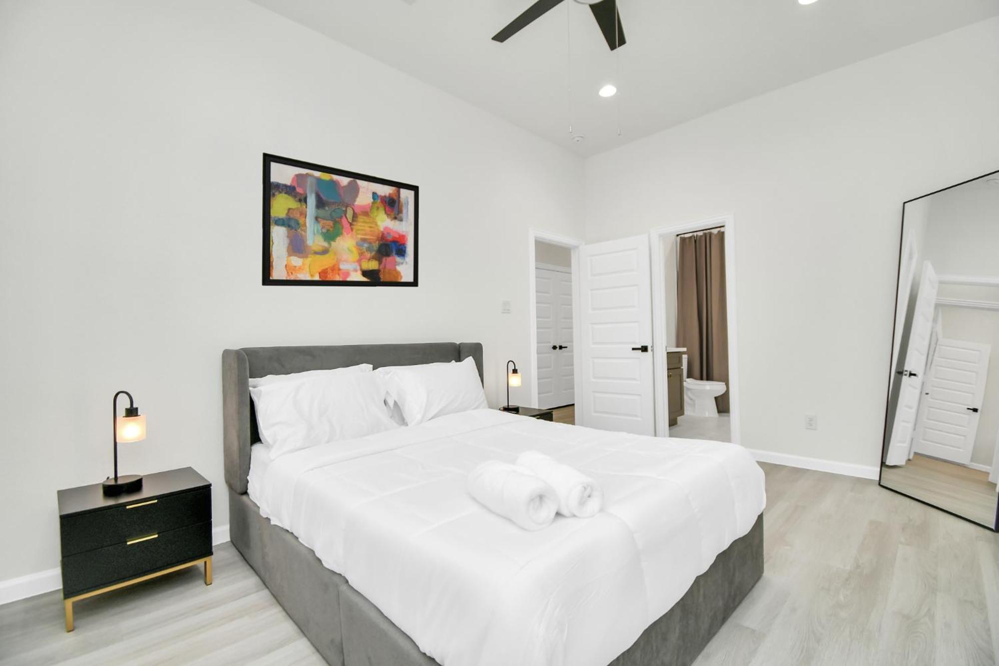 Luxe 3Br/2Ba Near Downtown•Sleeps 9• Netflix•Wi-Fi Villa Houston Buitenkant foto